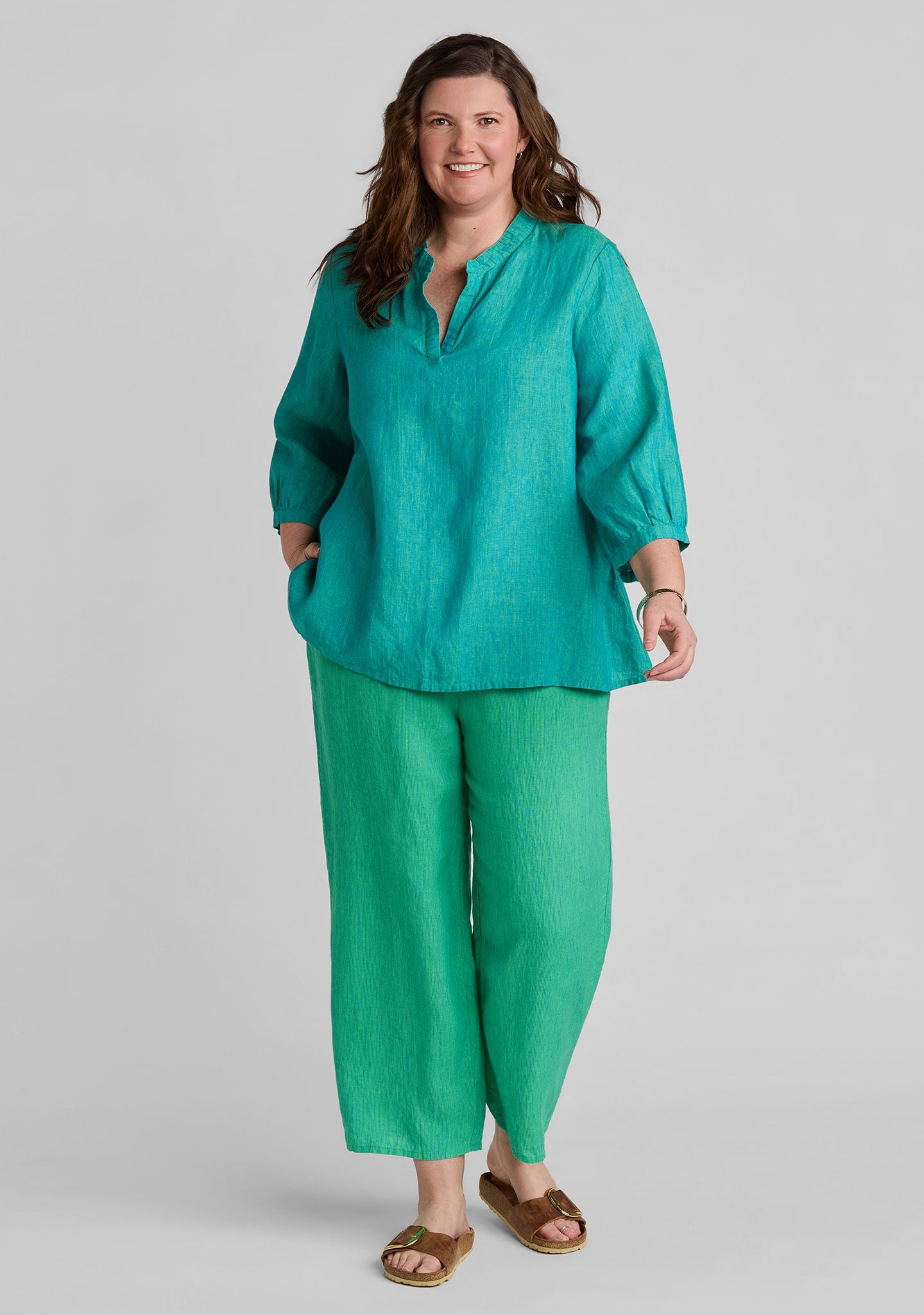 FLAX linen shirt in green with linen pants in green