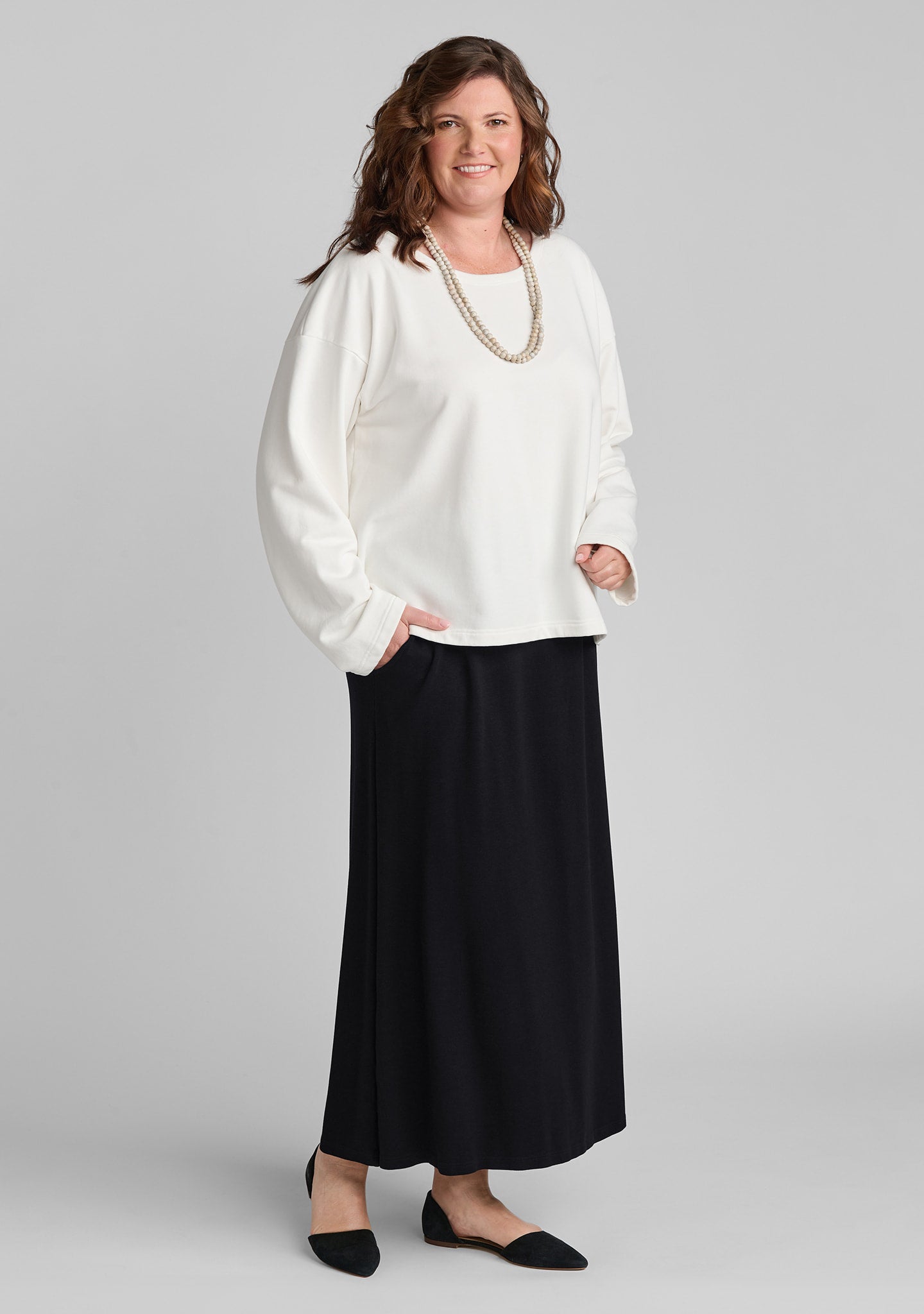 cotton shirt in white with viscose skirt in black