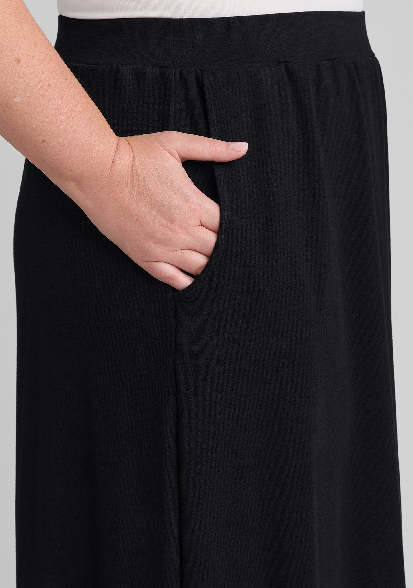 the skirt maxi skirt details