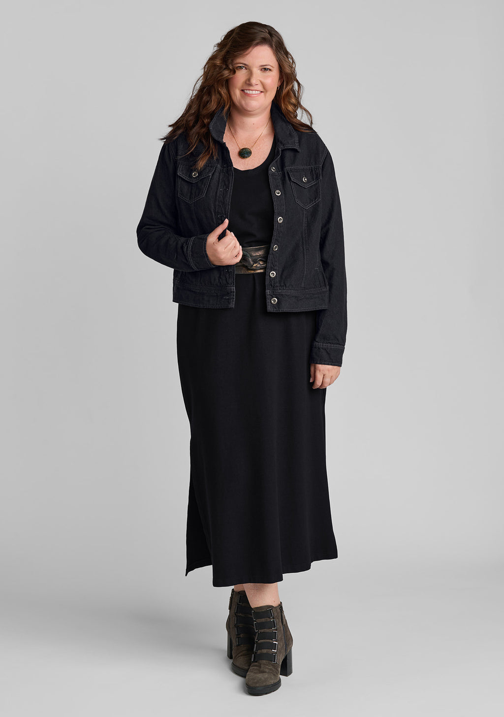 the sleeveless dress maxi dress details