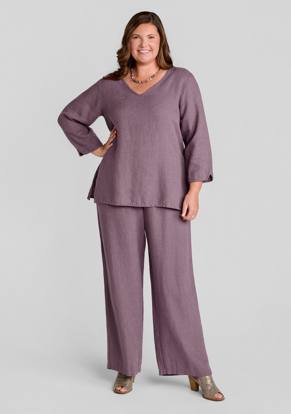 FLAX linen pullover in purple with linen pants in purple