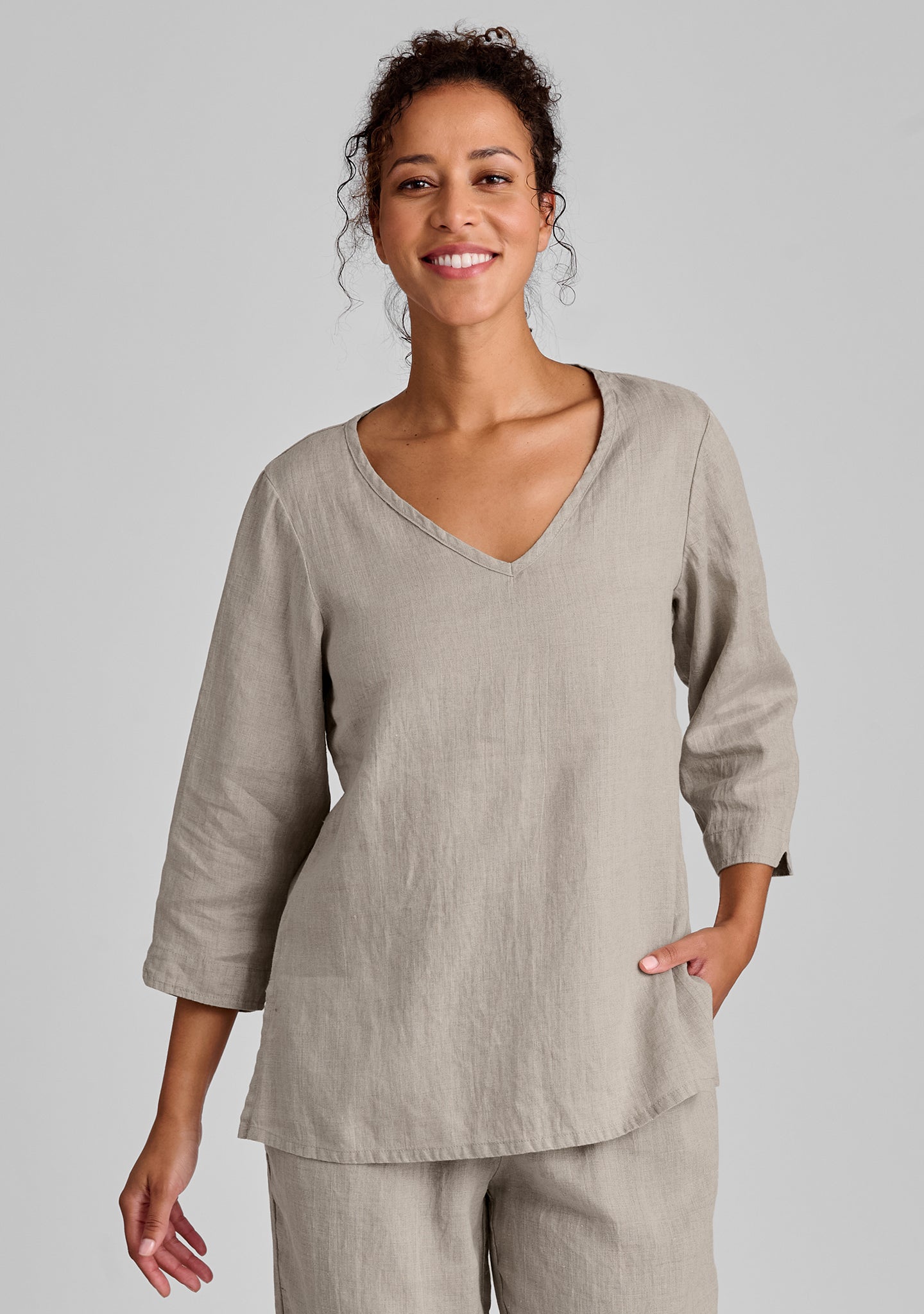 V Pullover - Linen Shirt - Natural