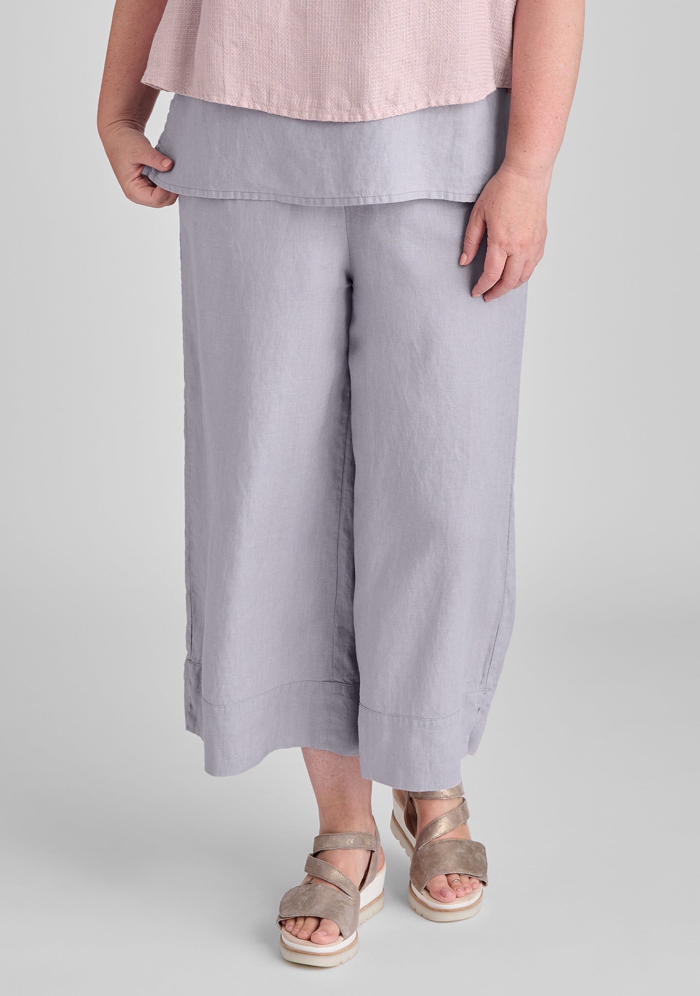 vented cuff pant linen pants with elastic waist details