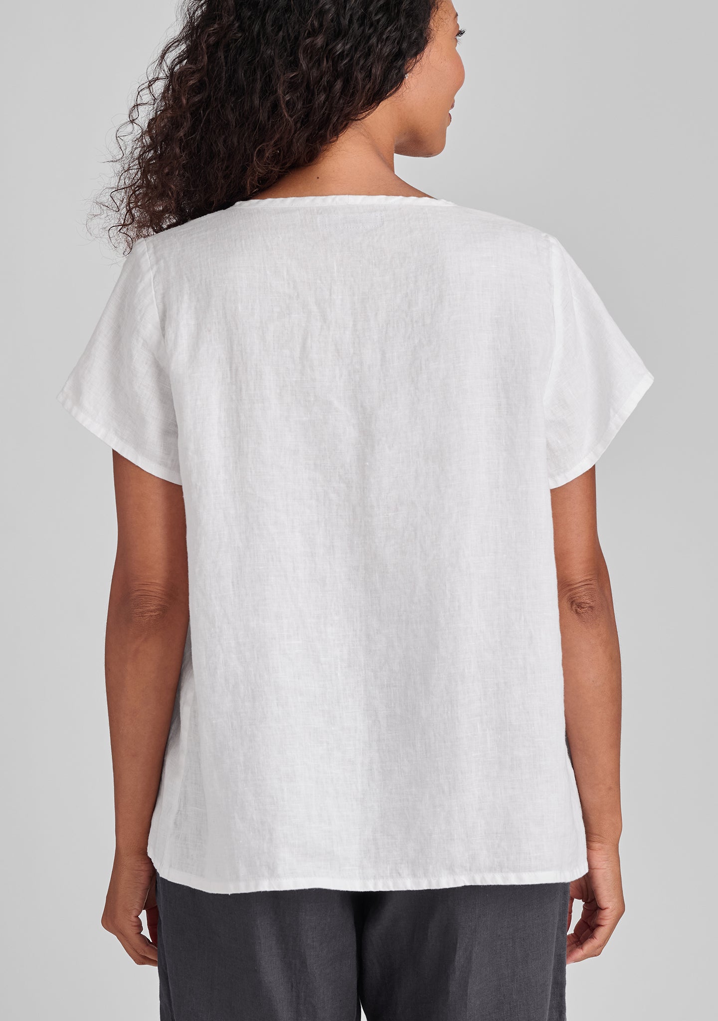 weightless tee linen t shirt details