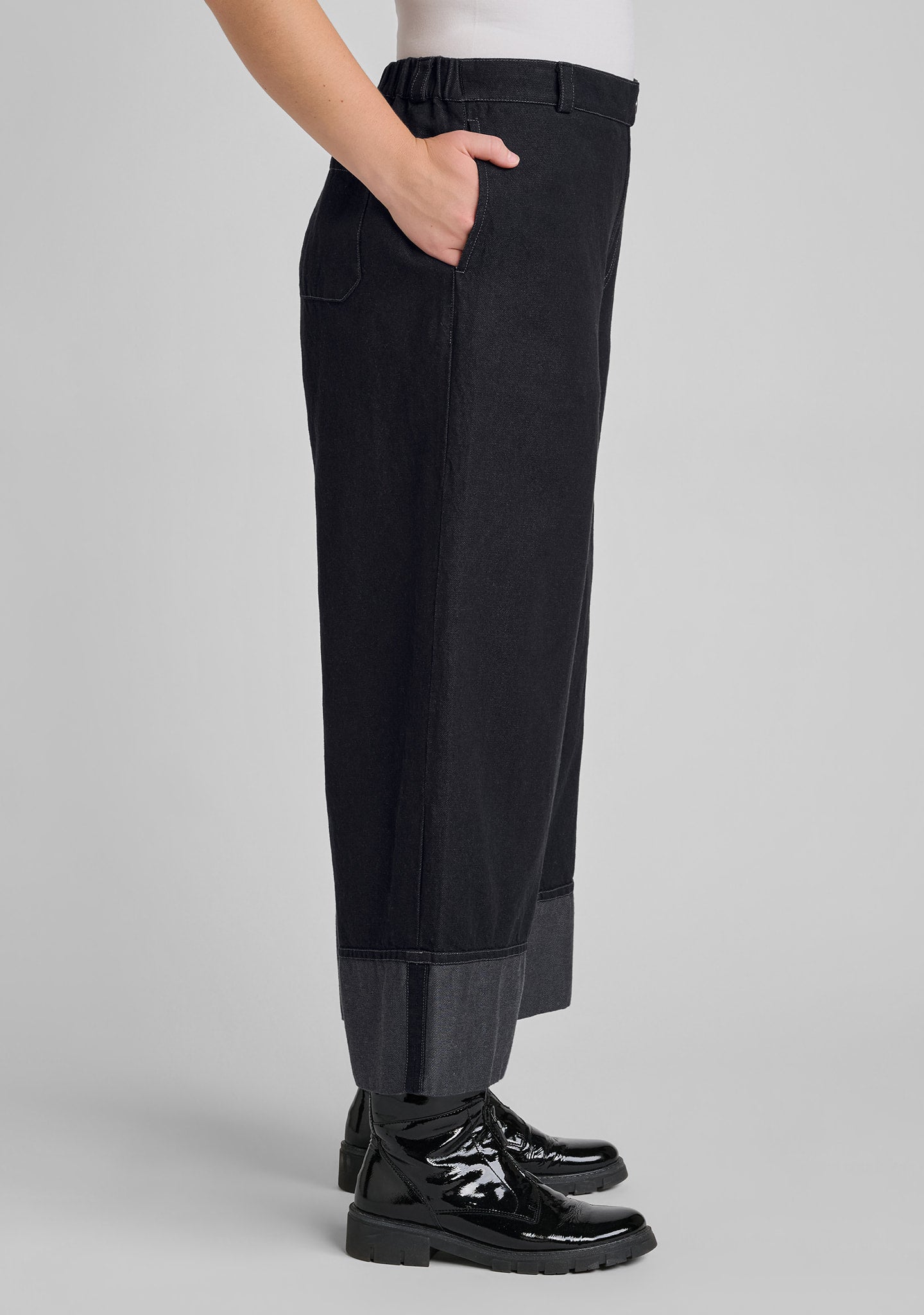 side view of wide leg pants