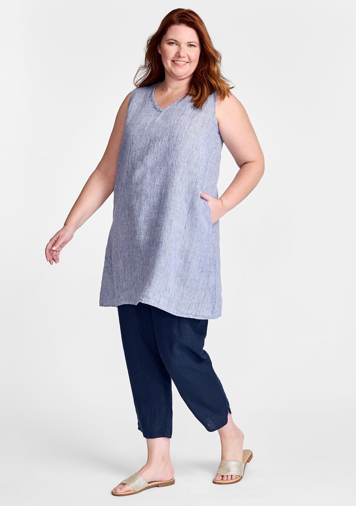 FLAX linen tunic in blue with linen pants in blue