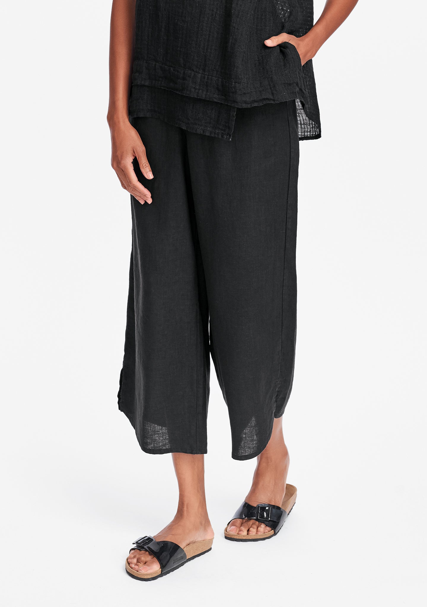 airy floods linen pants with elastic waist black