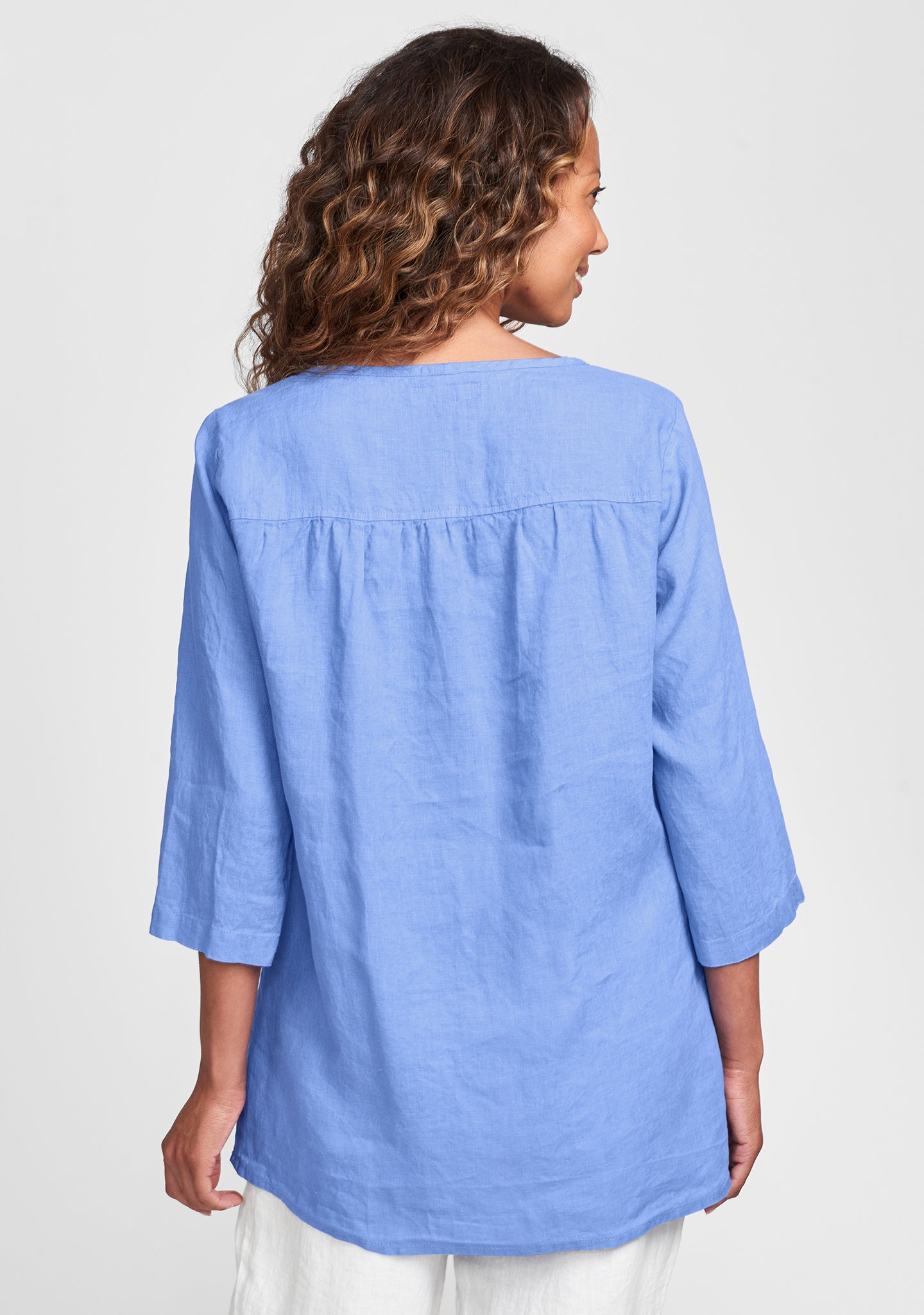 dreamy top linen shirt details