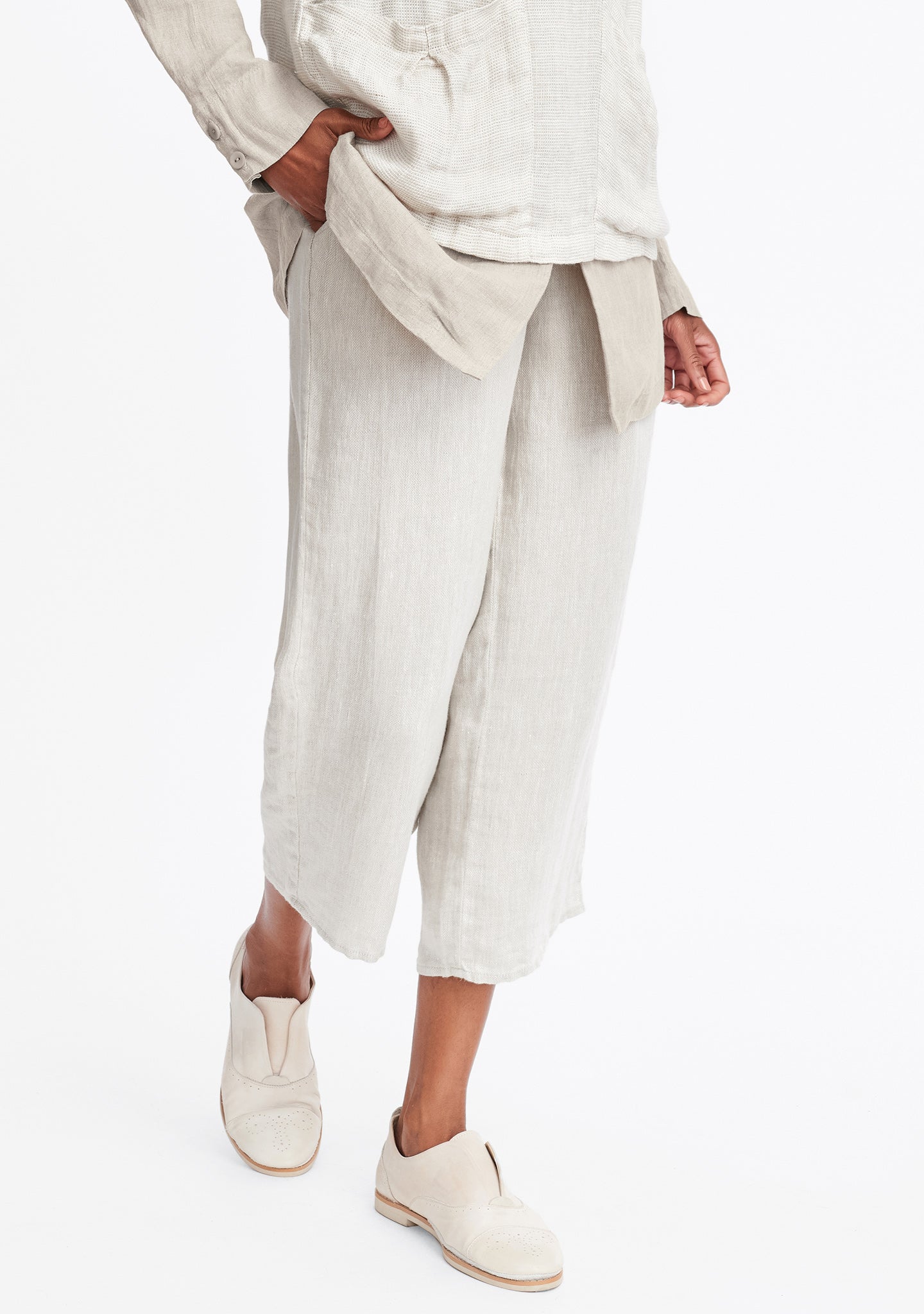 floods linen pants with elastic waist natural