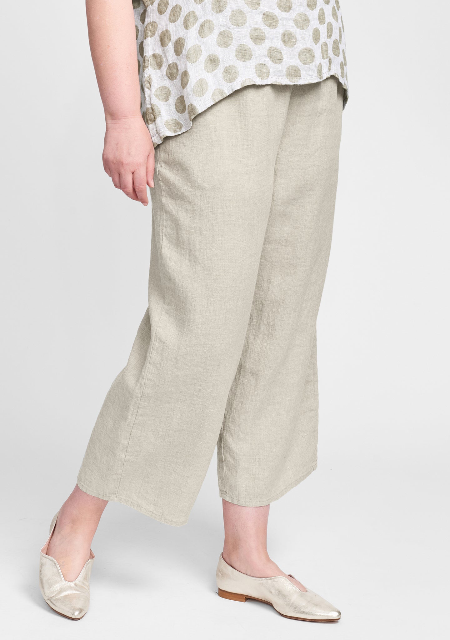 floods linen pants with elastic waist details