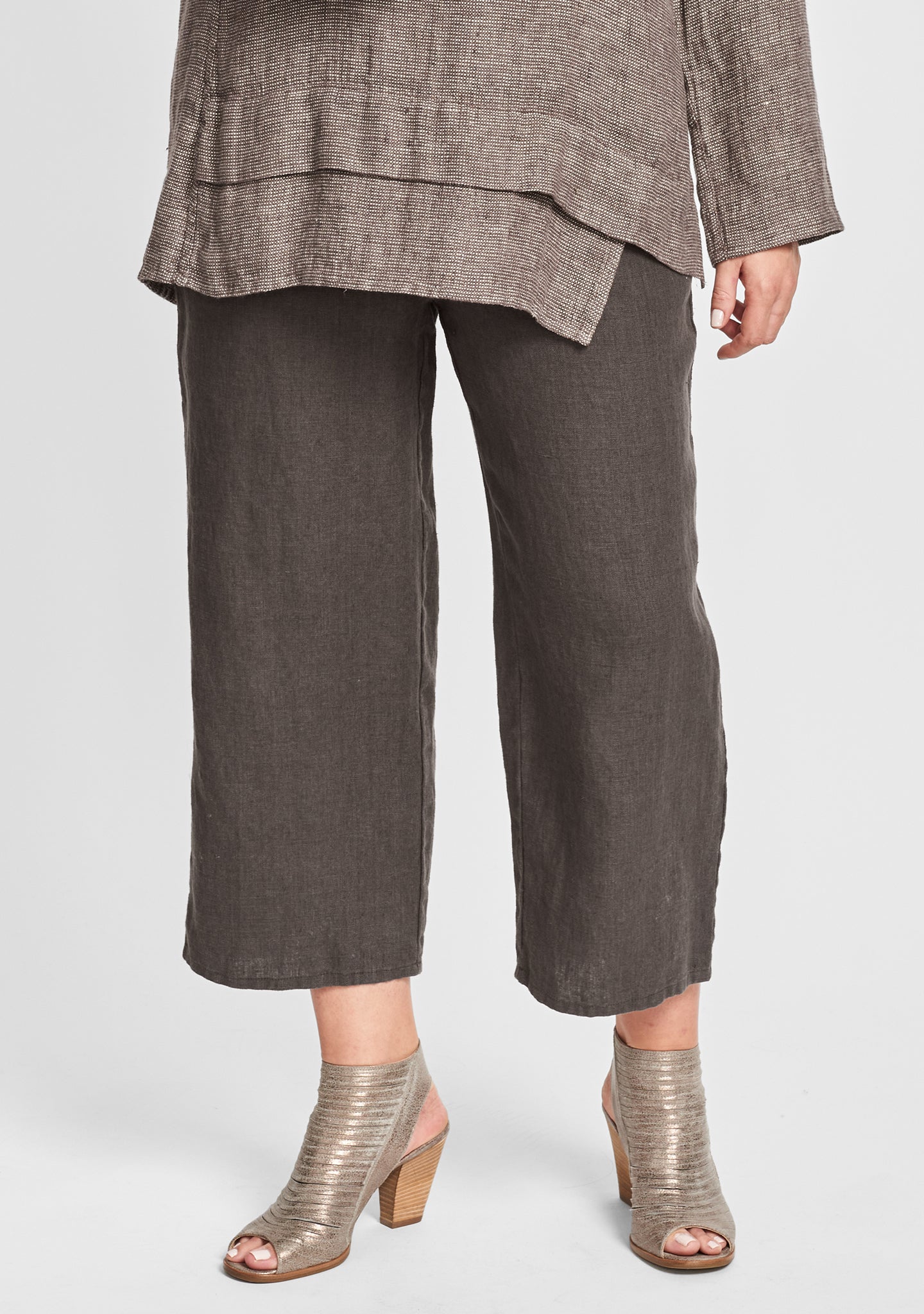 floods linen pants with elastic waist brown