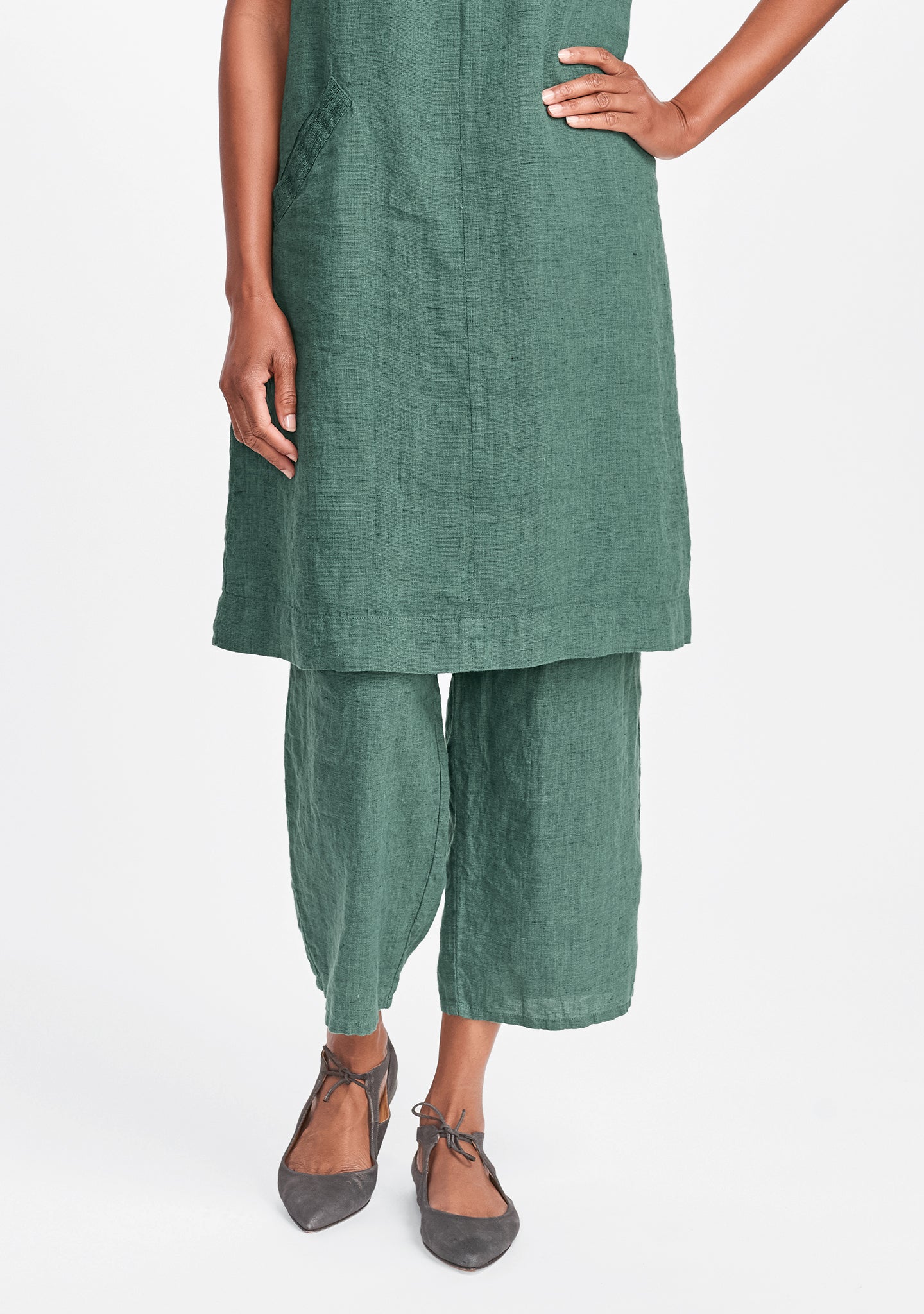 floods linen pants with elastic waist green