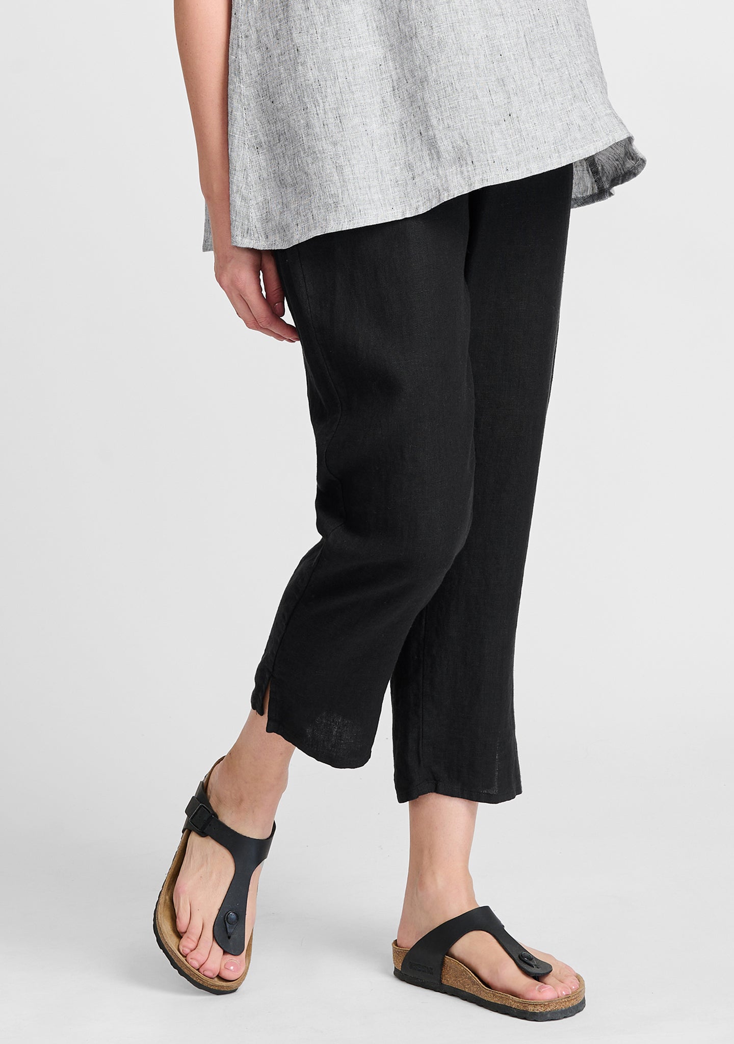 pocketed ankle pant linen pants black