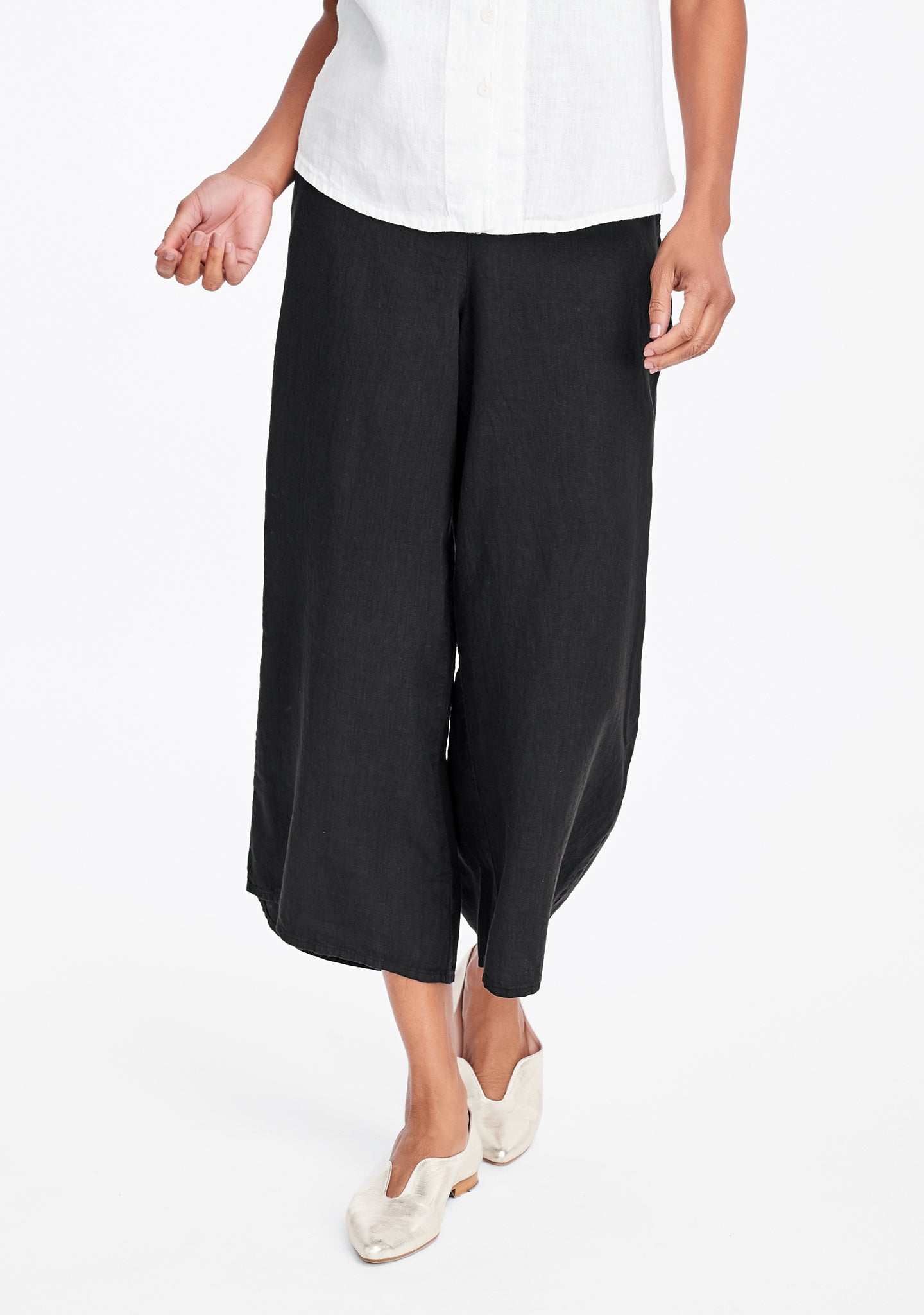 sociable flood wide leg linen pants black