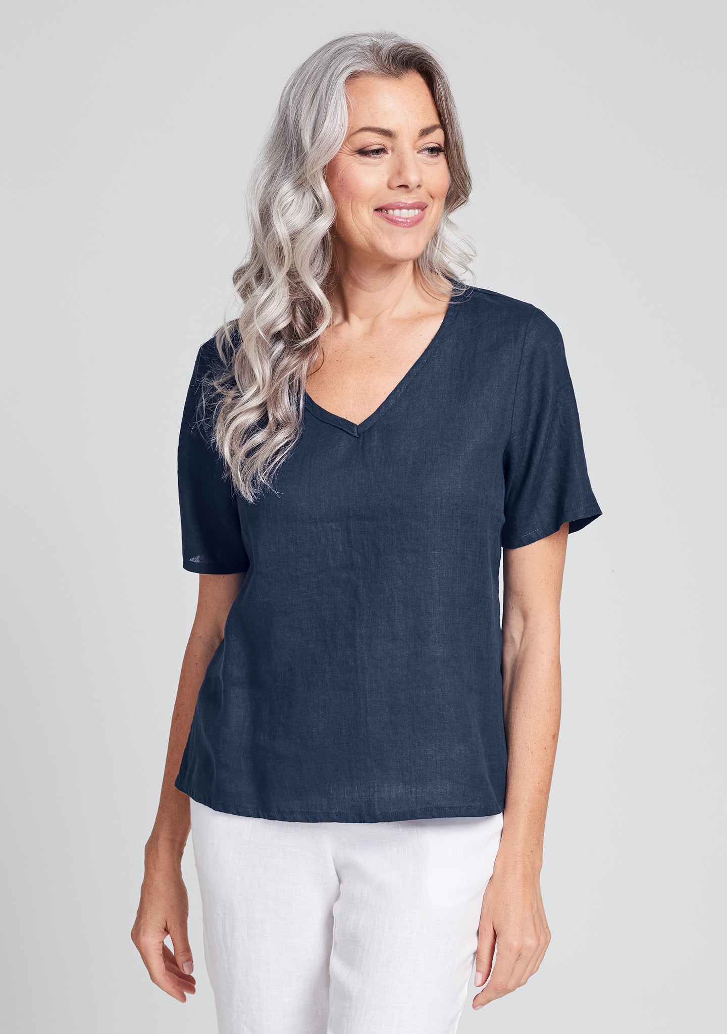 s/s crop v linen t shirt blue