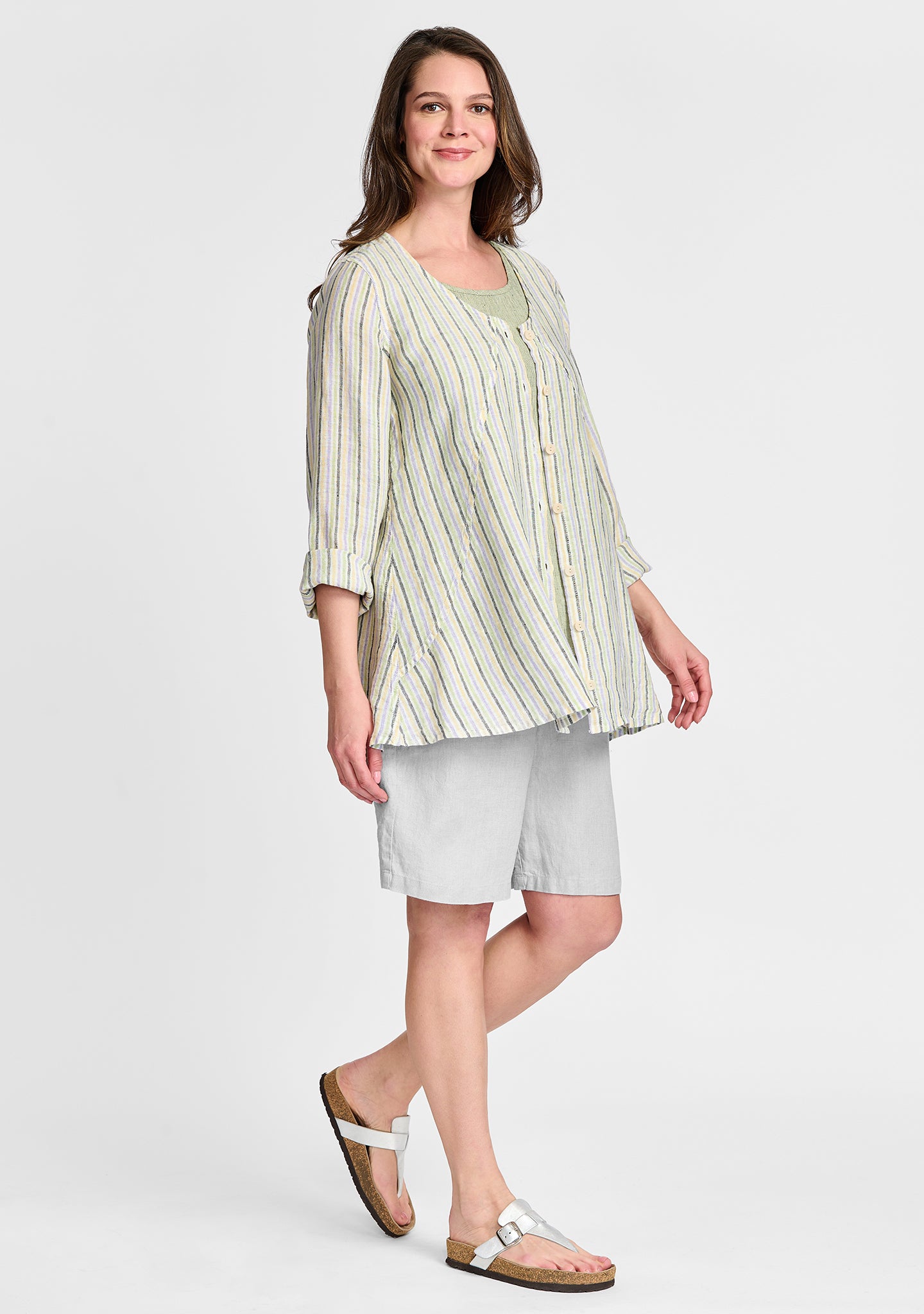 FLAX linen blouse in stripes with linen shorts in grey